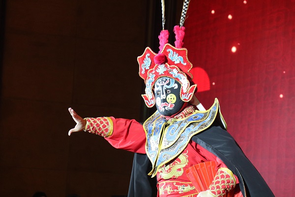 杰出演出